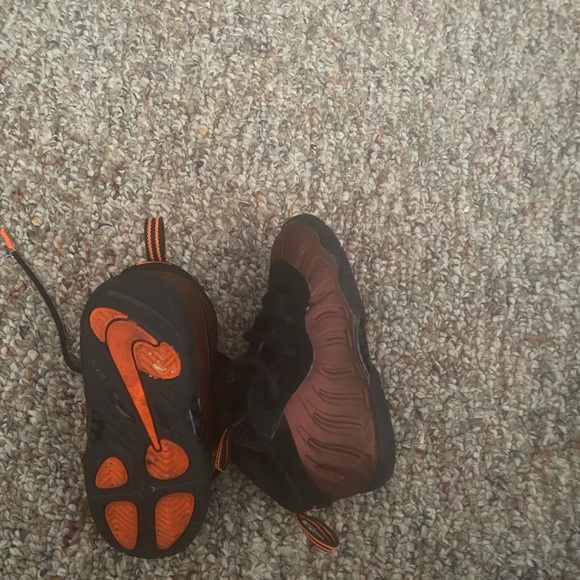 Nike shoes size US 8C ,Uk 7.5, 14cm color brown black - Picture 4 of 6